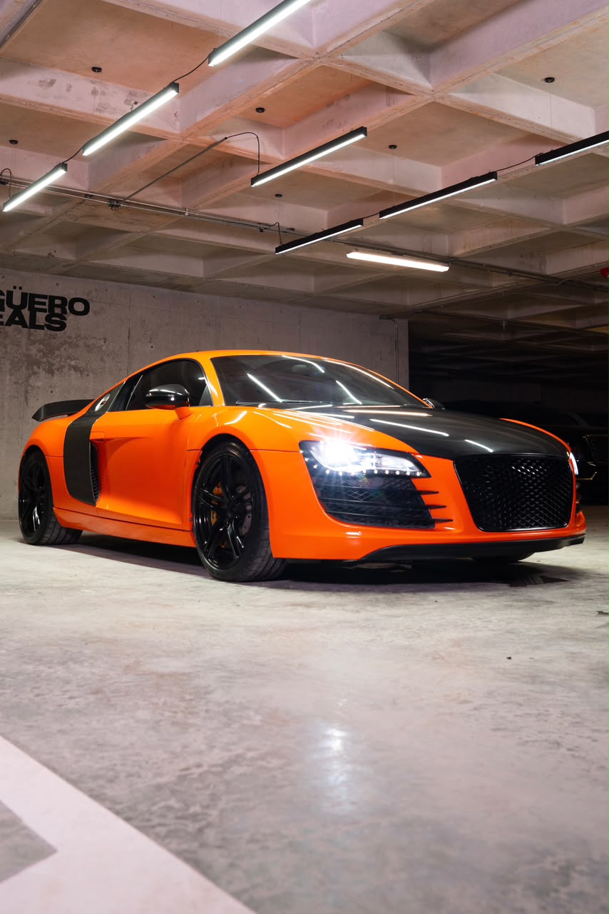 AUDI R8 09