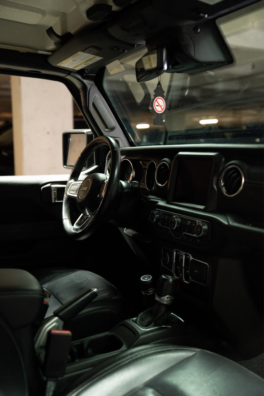JEEP SAHARA 21