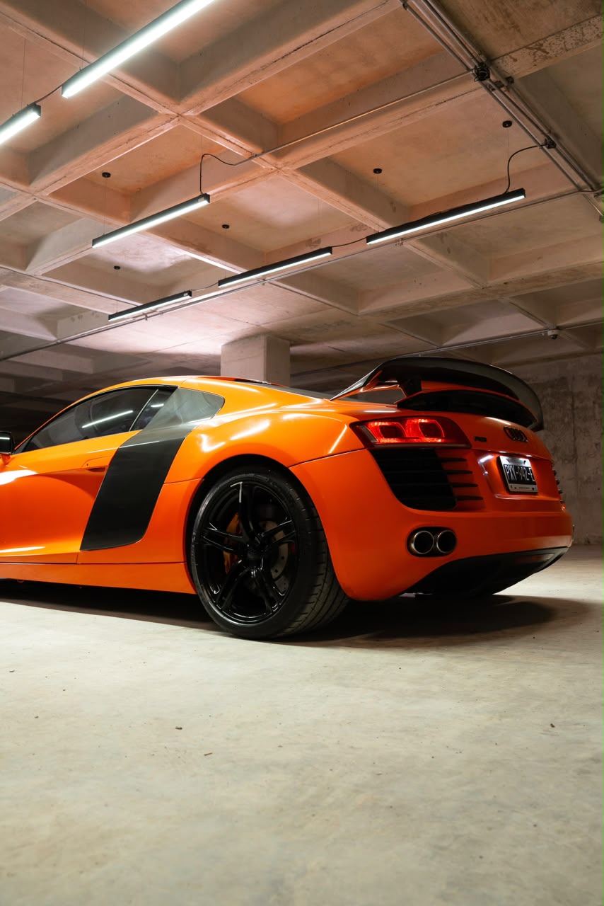 AUDI R8 09