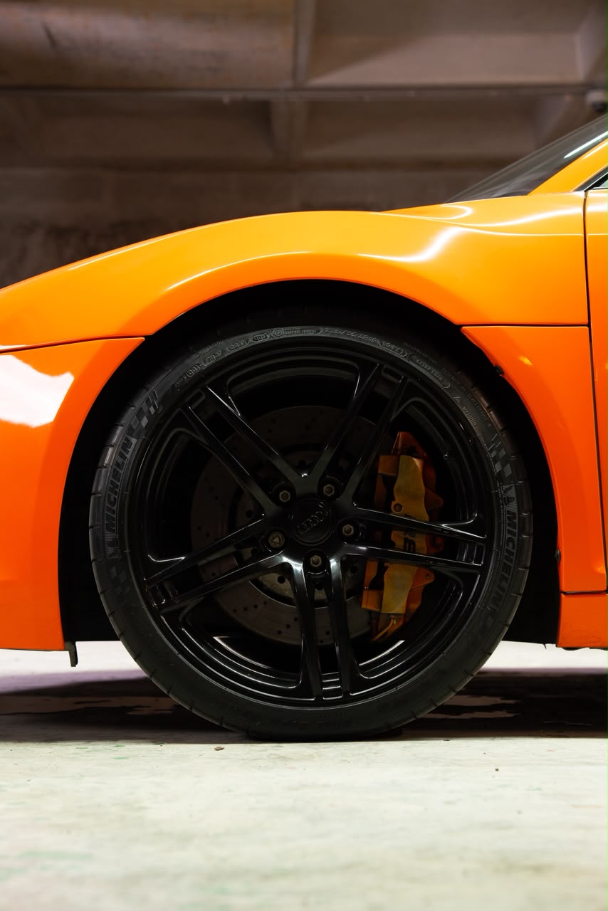 AUDI R8 09