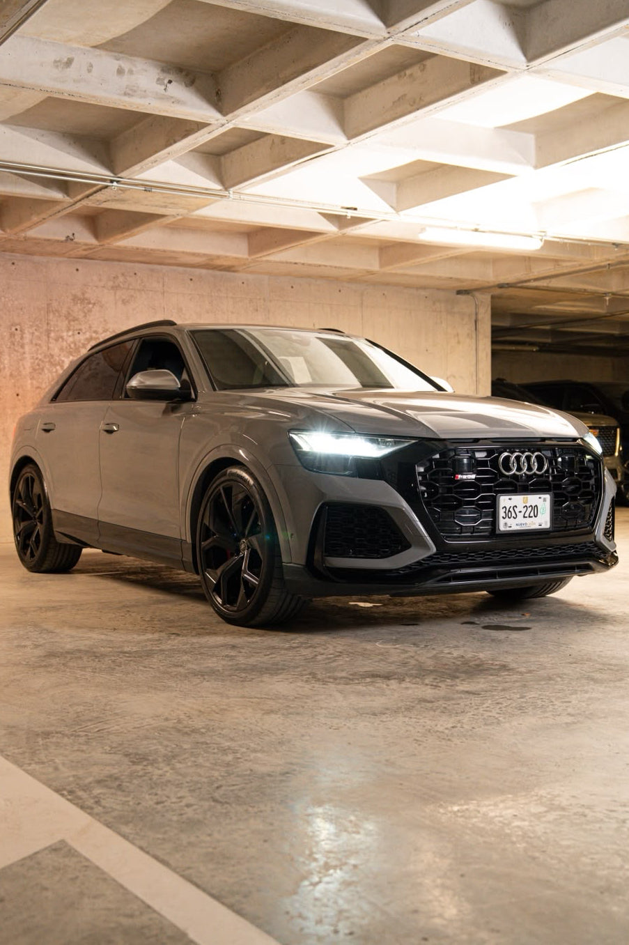 AUDI RSQ8 23