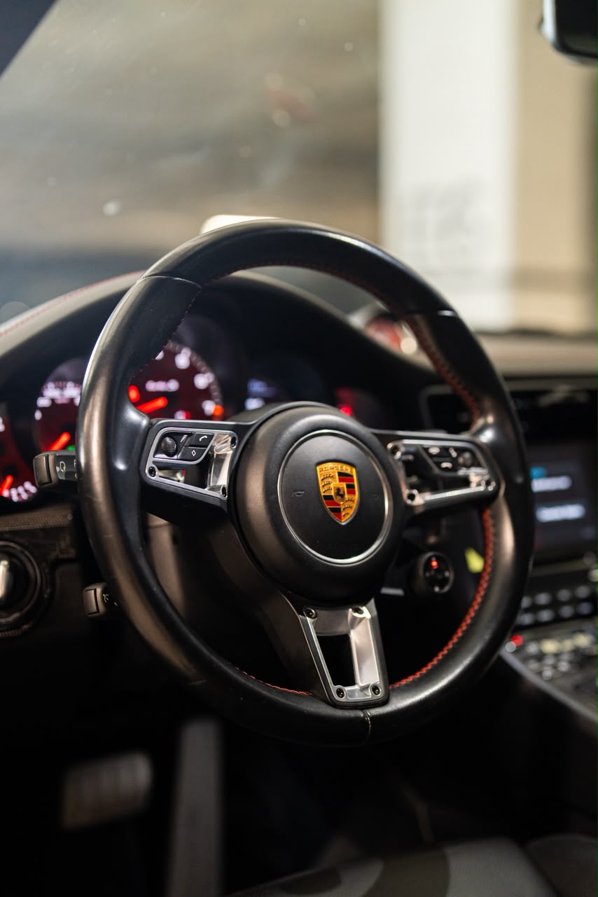 PORSCHE 911 TURBO S 19