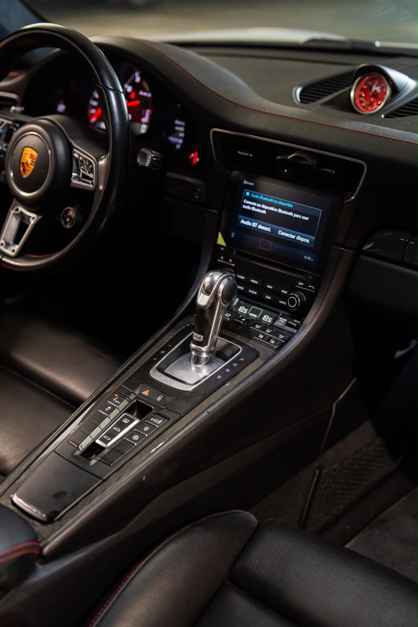 PORSCHE 911 TURBO S 19