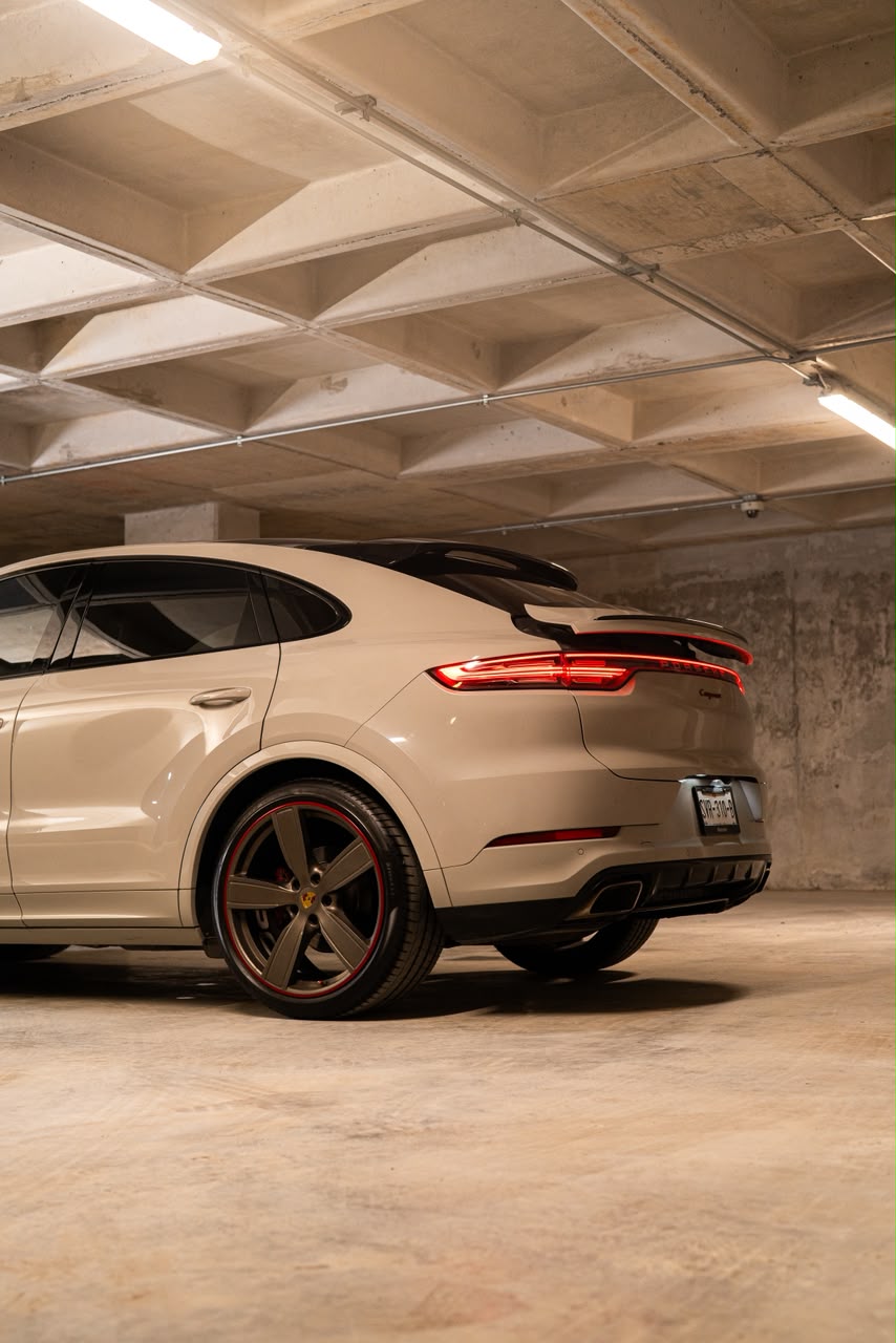 PORSCHE CAYENNE 20
