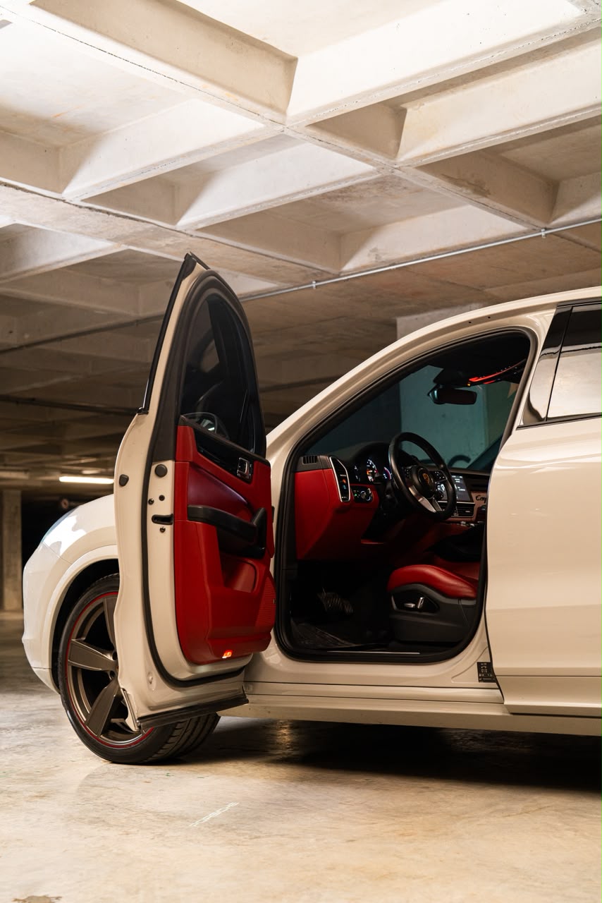PORSCHE CAYENNE 20