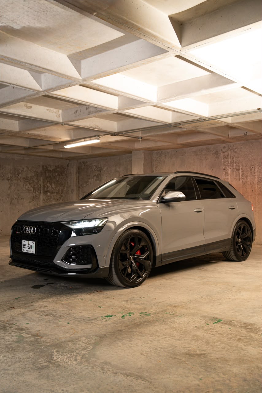 AUDI RSQ8 23