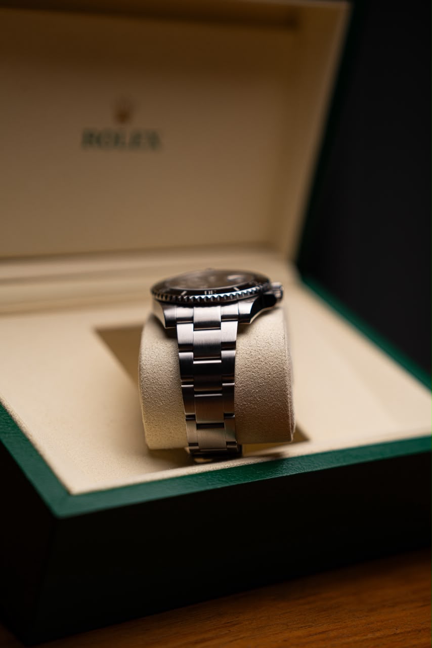 ROLEX SUBMARINER DATE